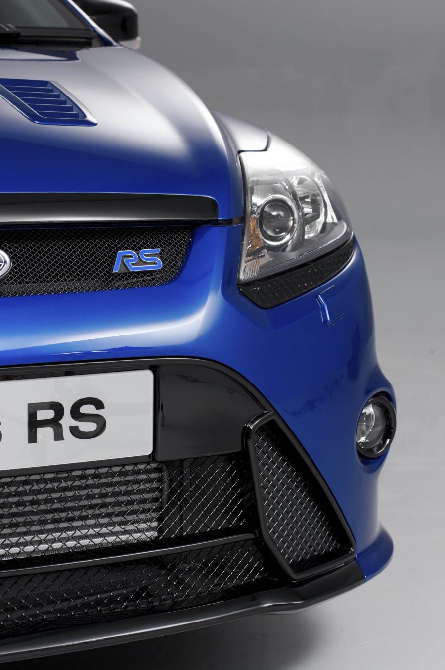  Ford Focus RS 2009 года  (фото 17 из 105)